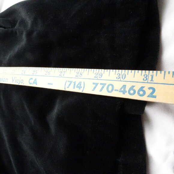 Vintage JS Collections Women Black Velvet Coat with Pockets Size M - Picture 12 of 12
